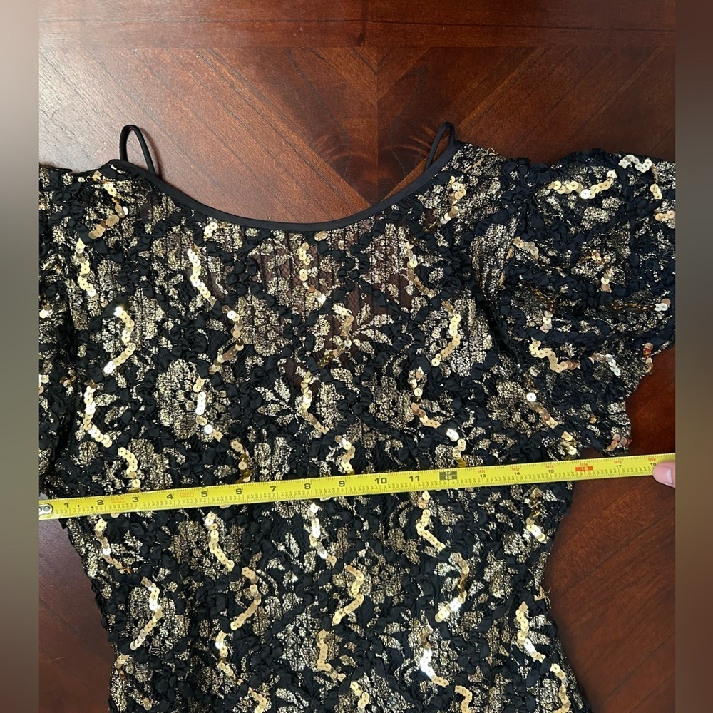 VINTAGE HW COLLECTIONS Chic Black and Gold Lace Midi Dress - Picture 9 of 11